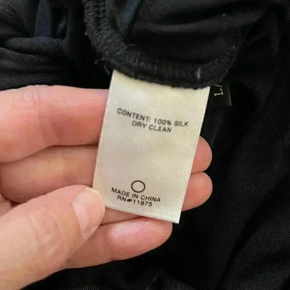 House of Deréon - Vintage Beyonce Black Silk Halter Top - NWT - Size L - Picture 4 of 7